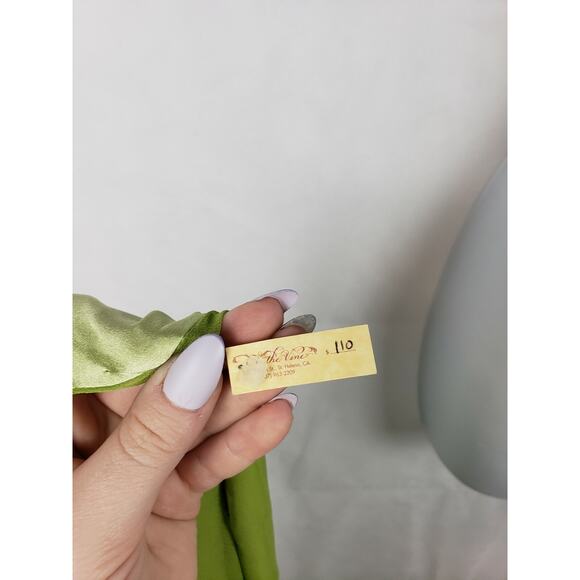 Boutique On the Vine Scarf 4601 Green Leaf Silk 60"X 10" NEW Falling Leaves - Picture 6 of 7